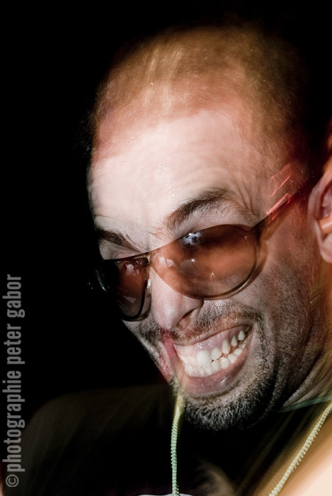 zz